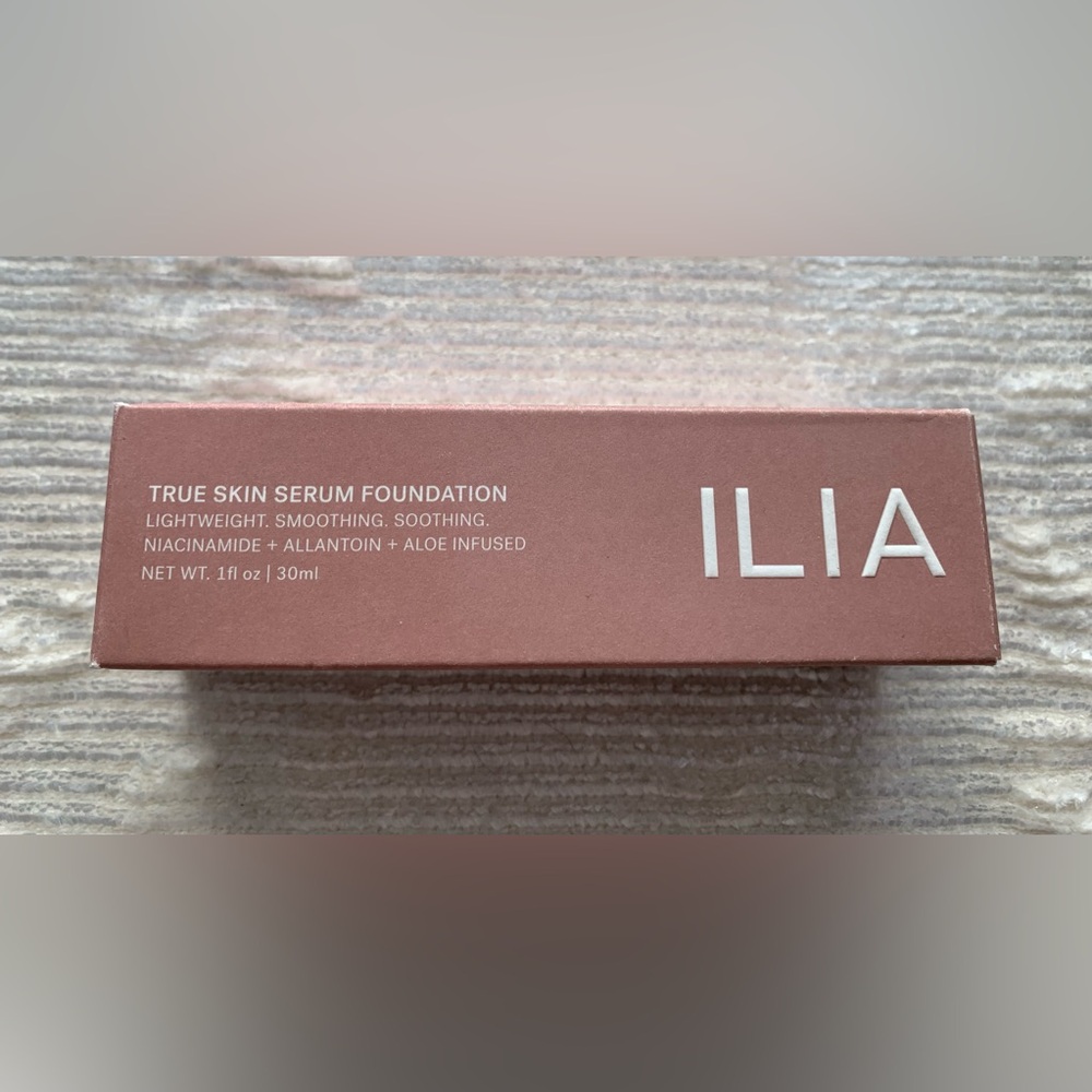 NEW ILIA True Skin Serum Foundation in FLORES SF13.5 - Size 1 fl oz/30ml Makeup